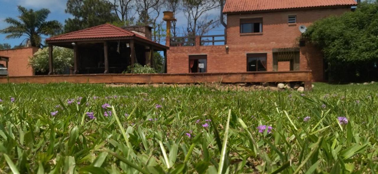 Villa Casa Amigable y Disfrutable La Coronilla Exterior foto
